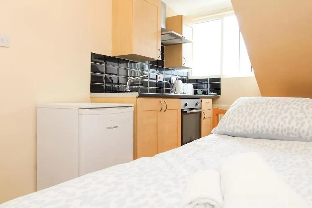Polygon Centre Cosy Studio Apartment Southampton