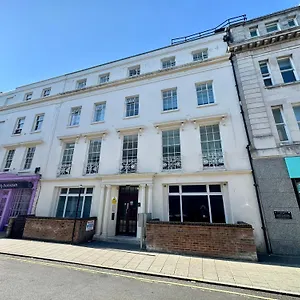 Apartahotel Ps, Southampton